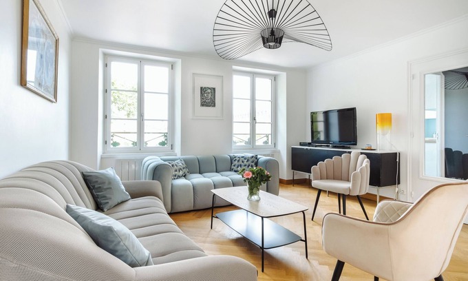 Saint-Louis Apartment | Le Belvédère - Les Demoiselles à Versailles