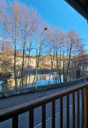 Aurillac Apartment | le charme de l Ancien avec deux chambres