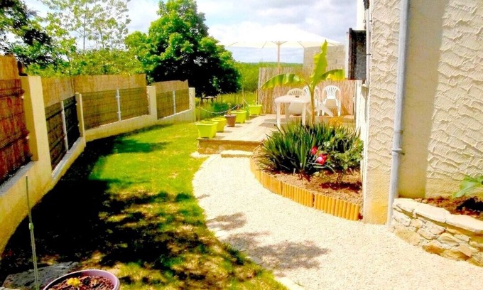 Villefranche-de-Rouergue House | Le Clos du Mûrier