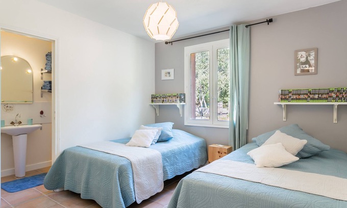 Roussillon House | Le Clos des Fées Roussillon