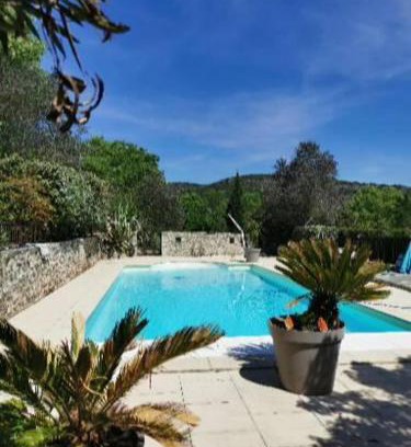 Montreal Apartment | Le CLOS MARFRUMA