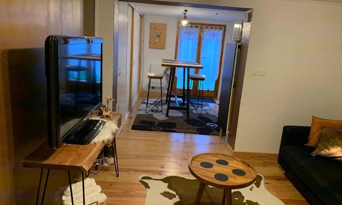 Aime Apartment | le coin tranquille