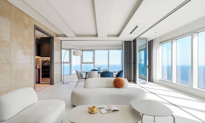 Haeundae Apartment | Le Collective Haeundae Paragraf