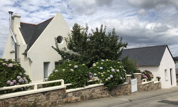 Le Conquet House | Le Conquet Sea view house completely renovated garden terrace near beaches