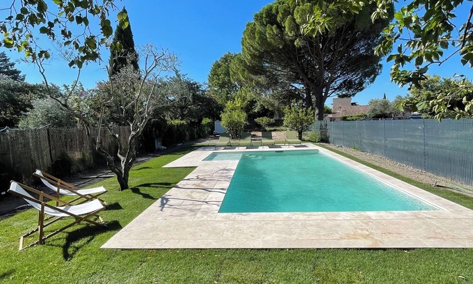 Aubignan Villa | Le Couvent Daubignan