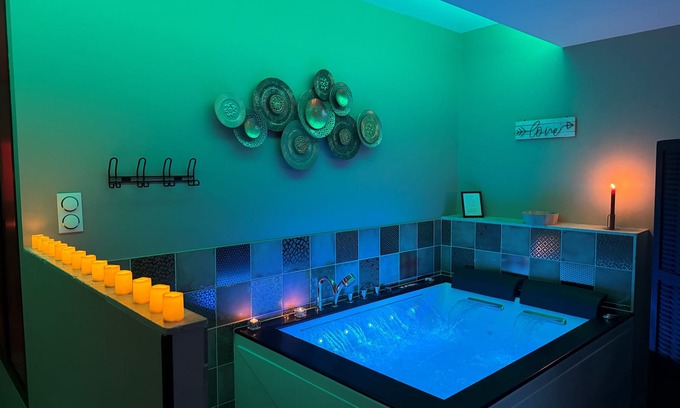 Vallabrix Apartment | Le diX - Suite Romantique