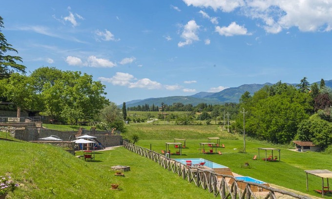 Laterina Apartment | Le Fornaci - apartments in Tuscany