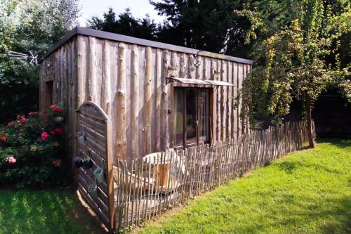 Gonneville-en-Auge House | Le Gîte insolite Gonnedouillé