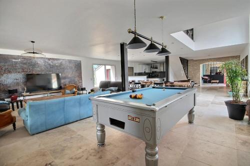 Josnes House | Le Grand Gîte des Moyens-Ducs