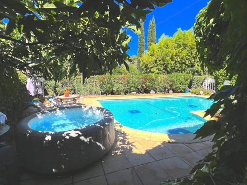 Bouc-Bel-Air Apartment | le jardin de mae