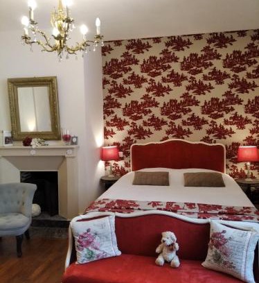 Issoudun Apartment | Le Logis de Saint Cyr