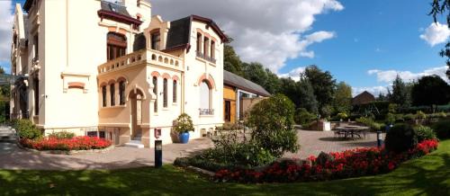 Caudry Bed & Breakfast | Le Manoir de la mantille