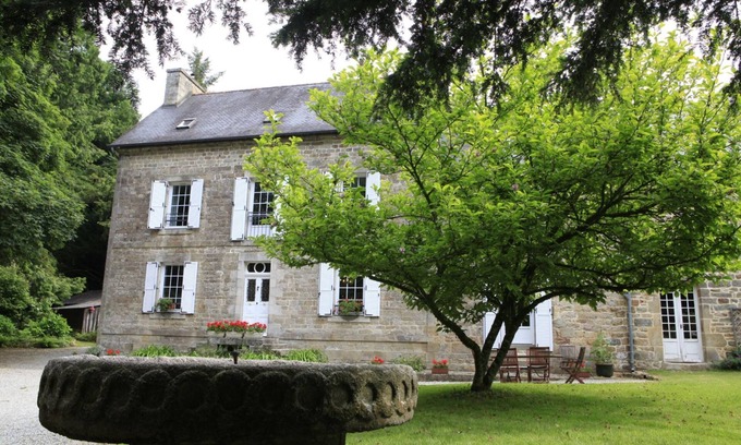 Mellionnec Bed & Breakfast | Le Manoir Du Poul Coeur de Bretagne B&B