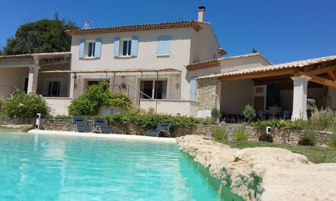 Cheval-Blanc Villa | LE MAS DU LUBERON ROUGE/air-conditioned/12 pers/in the heart of the Luberon/rated 4 stars