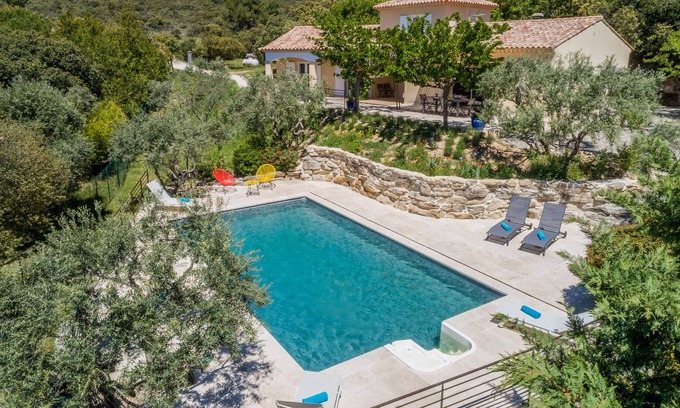 Lioux House | Le Mas Florence - Beautiful House 8 people - Pool