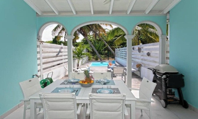 Orient Bay House | Les Sucriers house, ideal location near village and beach