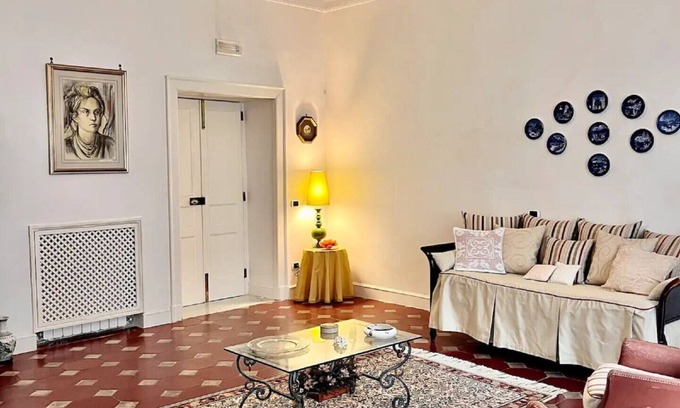 Ercolano Apartment | "Le Muse" in Ercolano