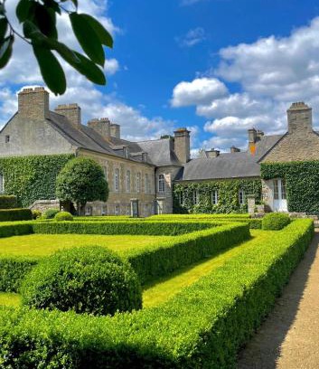 Quintin House | Le Petit Digaultray - Maison de charme - Monument Historique