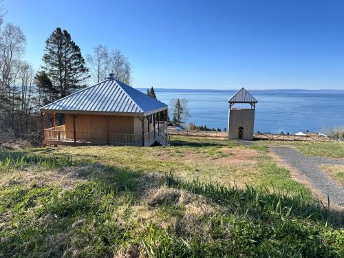 La Malbaie Ski Chalet | Le Petit Madrier
