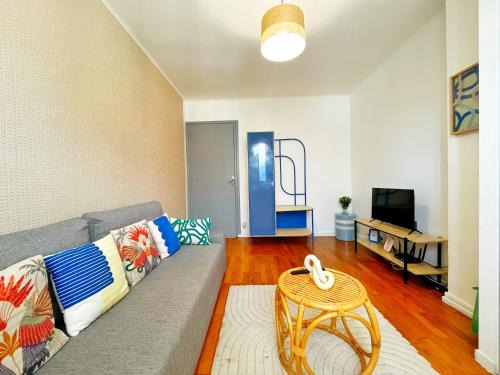Villette Gare Apartment | Le petite soeur - 6 personnes - wifi - gare partdieu