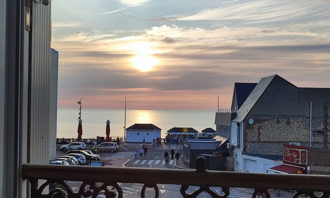 Fecamp Apartment | Le Rayon Vert vue mer