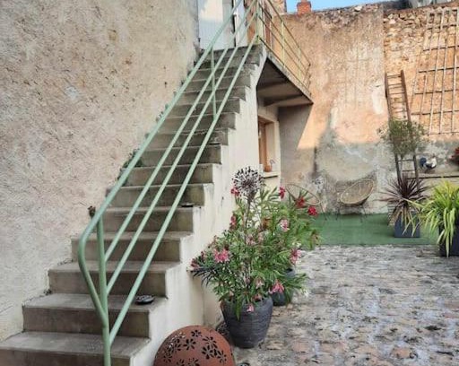 Chateaudun Apartment | LE RELAIS DE VALERIE