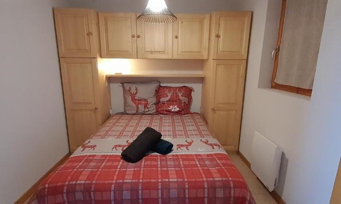 Thollon-les-Memises Apartment | Le repos du choucas