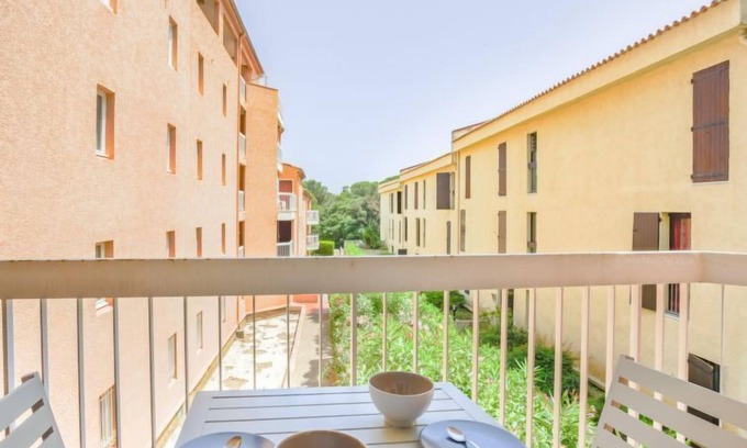 Saint-Aygulf Apartment | Le Saint François by Interhome