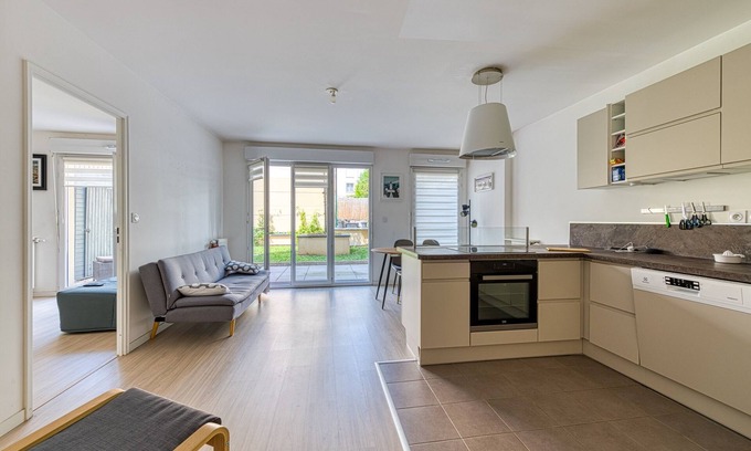 Epinay-sur-Seine Apartment | Le St Gratien - Appartement avec jardin