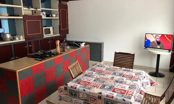 Hirson Apartment | Le studio de Tom