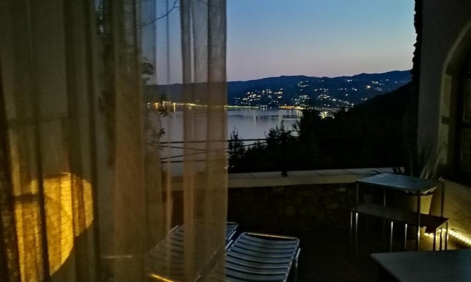 Torre del Mare Bed & Breakfast | LE TERRE DEL DRAGO Apartment