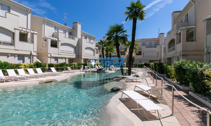 Faro Apartment | Le Tropezien Village - Pool+Park