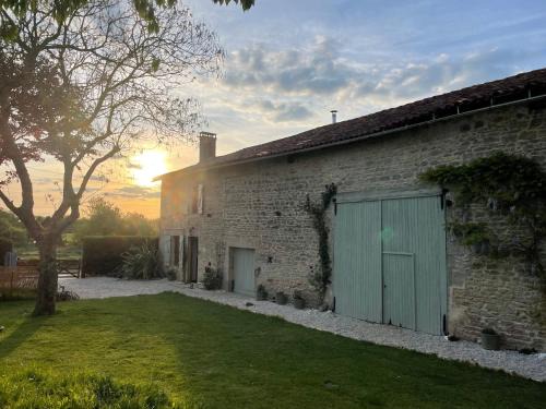 Vieux-Ruffec House | Le Vieux Renard