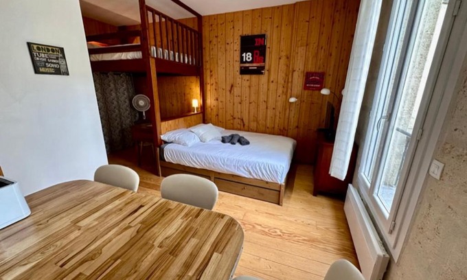 Saint Seurin - Fondaudege Apartment | Le Woody, Centre-ville, Parking gratuit