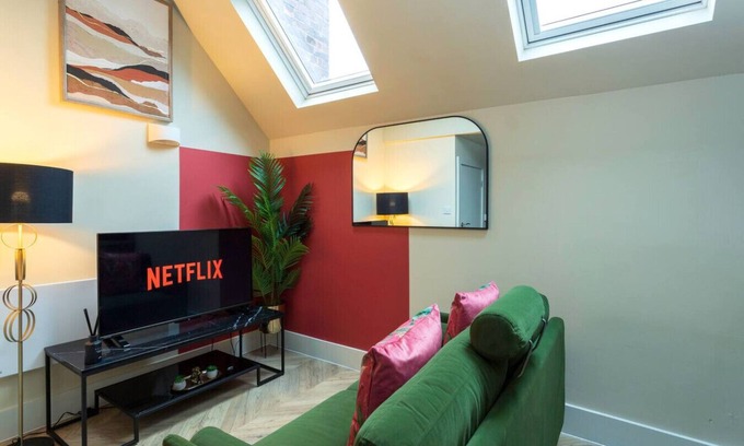 Leeds City Center Apartment | Leeds Central Deluxe - City Apartment - 1BR