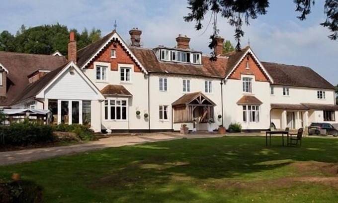 Battle Hotel | Leeford Place Hotel