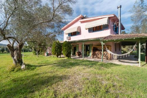 Kalligoni House | Lefkadas Bohemian Cottage