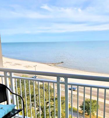 Gulfport House | Legacy Tower Two 904