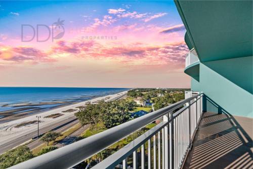 Gulfport House | Legacy Tower Two 907 Deluxe