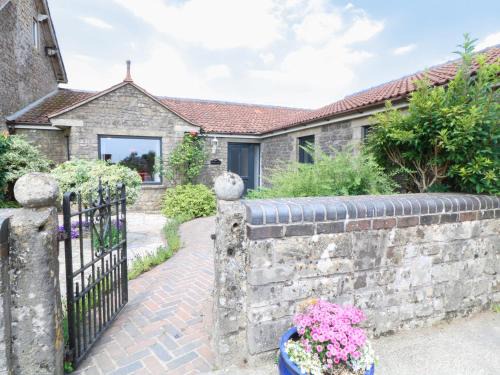 Shepton Mallet House | Leigh Holt