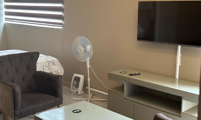 Greater Johannesburg Metropolitan Area House | Lemao Guest House