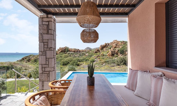 Agios Ioannis Villa | Lemnosthea Villa with Astonishing View, Next to the Beach