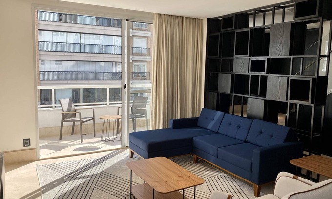 Itaim Bibi Apartment | LEOPOLDODUO - Elegant duplex in the heart of Itaim Bibi