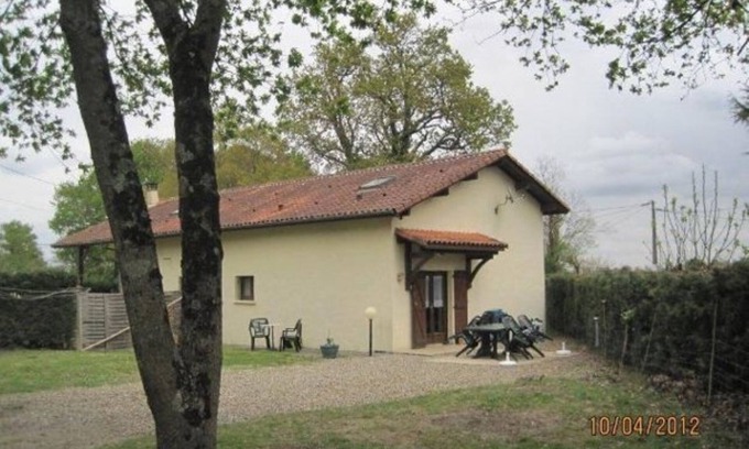 Eugenie-les-Bains House | Les Chênes 2: a green setting