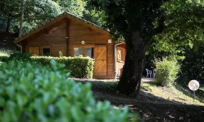 Sauveterre-de-Rouergue Ski Chalet | Les Chalets de la Gazonne * - Chalet RUTENE 54m2 (4 rooms) 8 persons