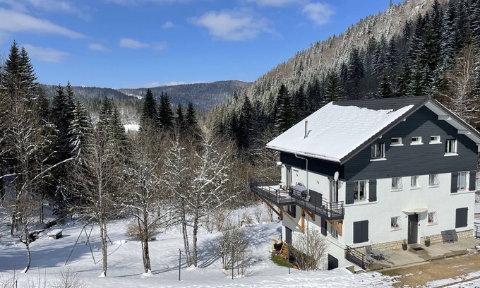 Les Rousses Ski Chalet | LES DAPPES 5-person chalet apartment rated 3* LES ROUSSES