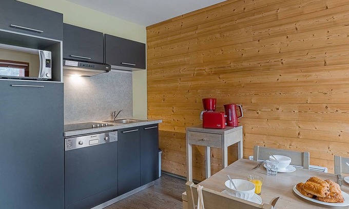 Vaujany Apartment | Les Epinettes by Interhome
