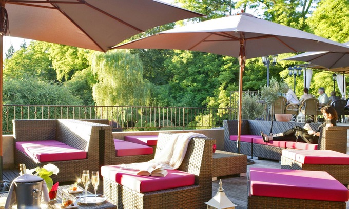 Les Eyzies Hotel | Les Glycines - Hôtel & Spa