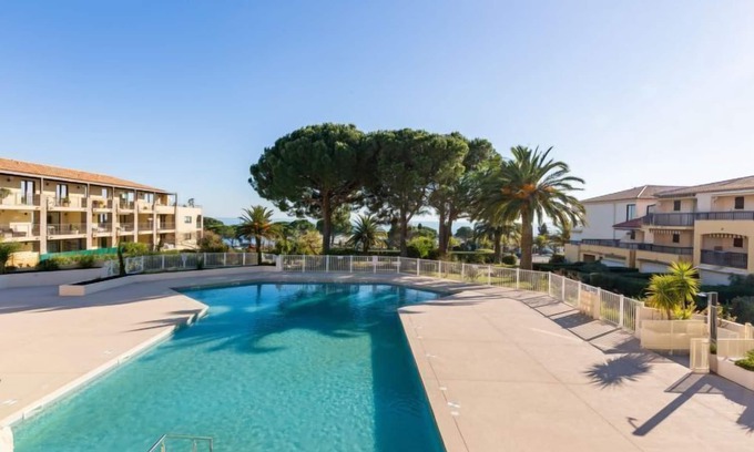 Les Issambres Apartment | Les Jardins d'Ys by Interhome