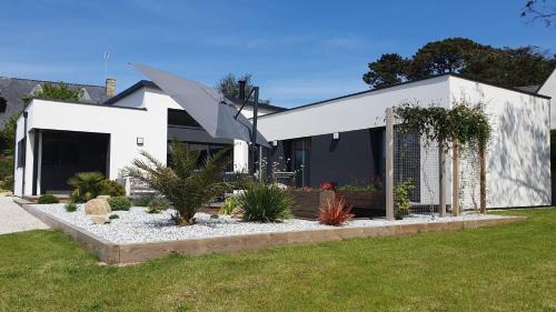 Trebeurden House | Les meloines
